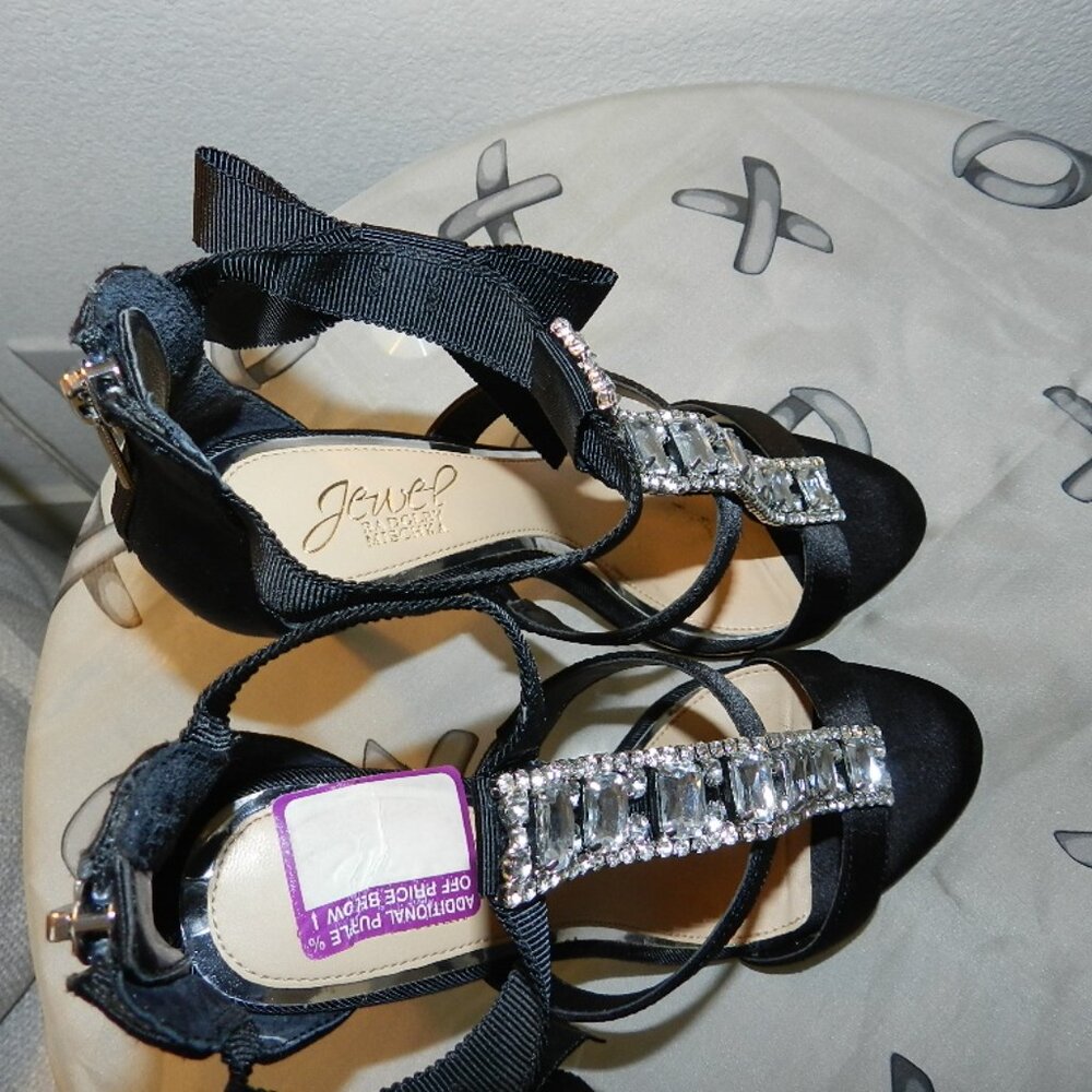 Jewel by Badgley Mischka Henderson Heels Black Satin Size 6 Crystal Rhinestone - Picture 12 of 16
